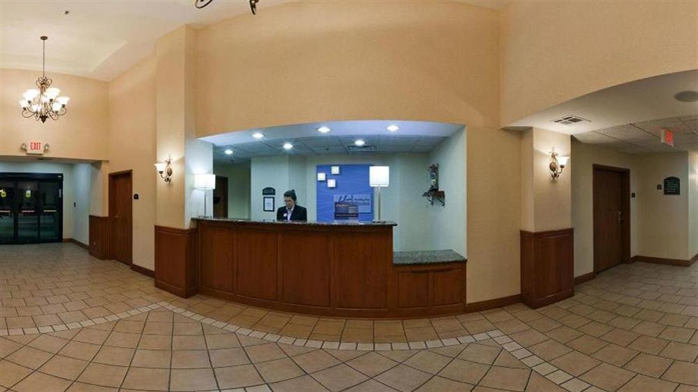 Holiday Inn Express Hotel & Suites Vinita By Ihg Экстерьер фото