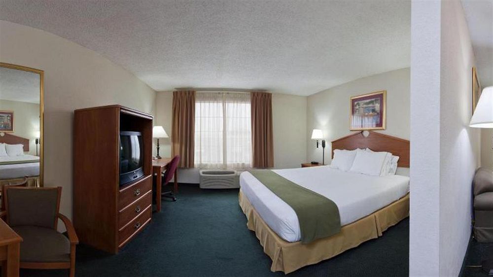 Holiday Inn Express Hotel & Suites Vinita By Ihg Экстерьер фото