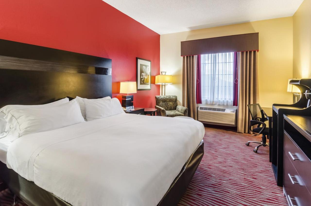 Holiday Inn Express Hotel & Suites Vinita By Ihg Экстерьер фото